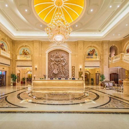 Vienna Hotel Guangzhou Nanpu Station Экстерьер фото